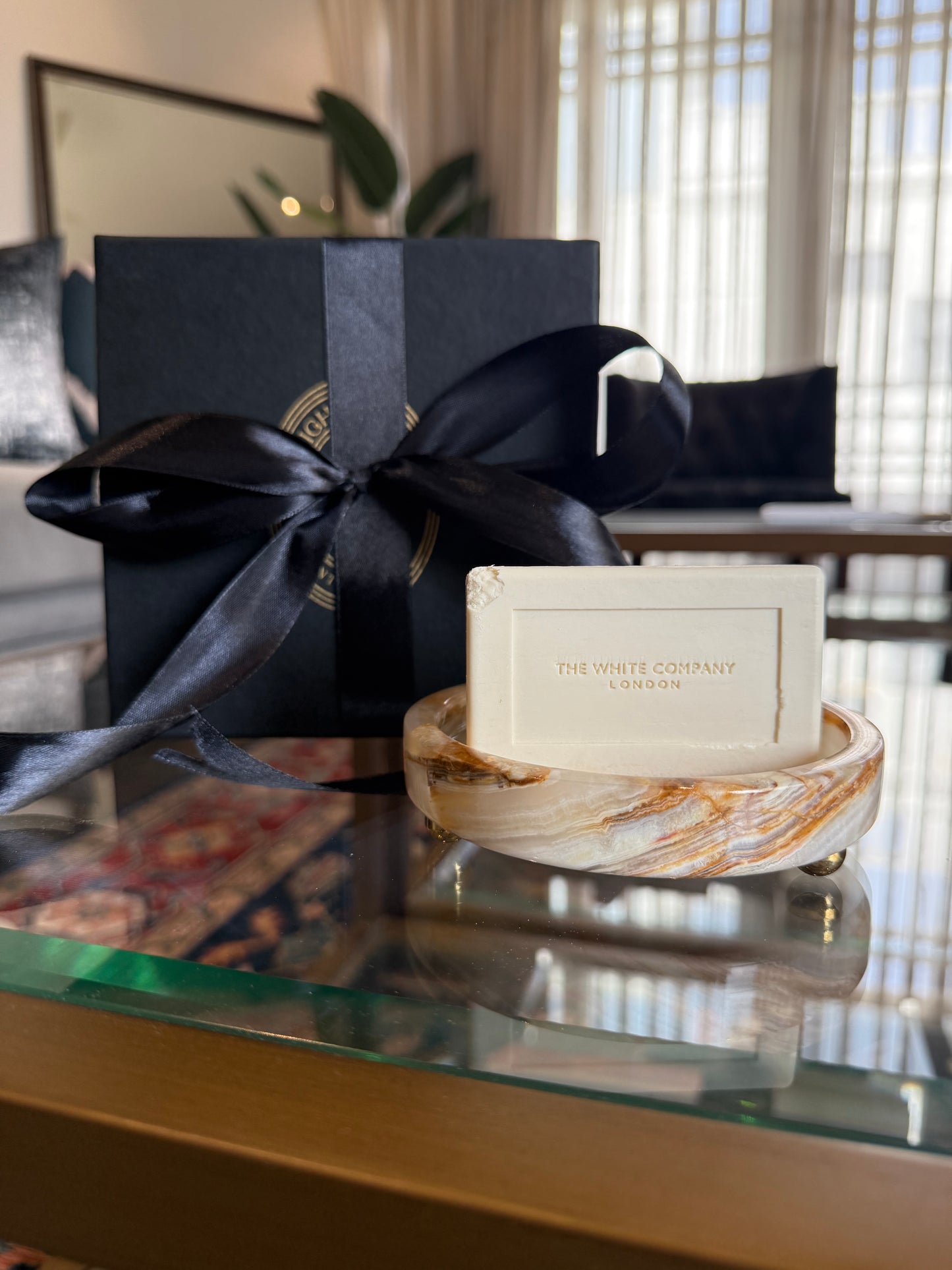 Onyx Three Wick Candle/Soap Plate