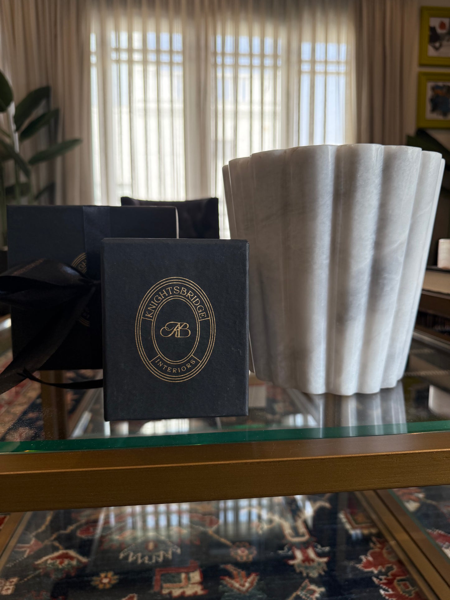 Ziyarat White Flora Bin